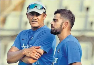  ?? PTI ?? Anil Kumble (left) stepped down as India head coach after the ICC Champions Trophy.