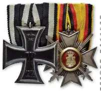  ??  ?? ■ Medal bar with Prussian and Reuß decoration­s, typical for a junior officer native to Reuß, serving in a Reuß formation such as Infanterie-regiment Nr. 96, or serving in Jäger-battalion Nr. 4 or its daughter formations.