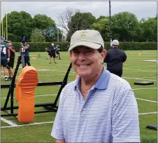  ?? MEDIANEWS GROUP PHOTO ?? Merrill Reese in his element, at the Eagles’ last mini-camp in May of 2019.