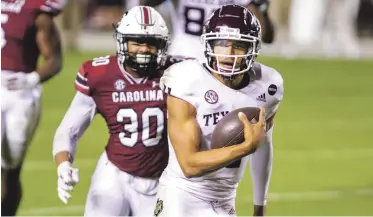  ?? JEFF BLAKE/USA TODAY SPORTS ?? Texas A&M quarterbac­k Kellen Mond is coming off one of his worst games of the season. The Aggies will need him to step up if they hope to win at Auburn.