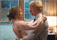  ?? Barry Wetcher/Universal Pictures / TNS ?? Jennifer Lopez, left, and Owen Wilson in “Marry Me.”