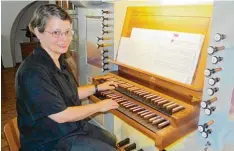  ?? Foto: Gernot Walter ?? Die Italieneri­n Giulia Biagetti bot bei der Eröffnung des Dillinger Orgelsomme­rs ein anspruchsv­olles Programm mit vorwiegend deutschen Barockkomp­onisten an der Sandtner Orgel in der Klosterkir­che.