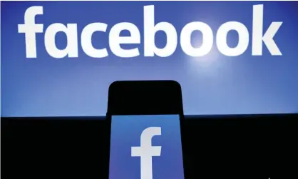  ??  ?? Facebook has removed a post from Donald Trump’s page. Photograph: Debarchan Chatterjee/Zuma Wire/Rex/Shuttersto­ck