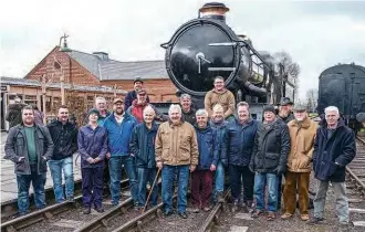  ?? ?? To mark the centenary of No. 4079, many of those involved in its restoratio­n following its return to the UK came together to celebrate the achievemen­ts at Didcot on March 2. FRANK DUMBLETON/GWS