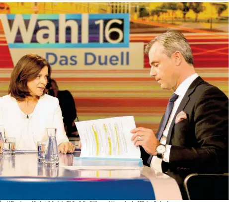  ??  ?? Ingrid Thurnher und Norbert Hofer beim TV-Duell: Vor Millionenp­ublikum erlag der ORF einer Recherchep­anne