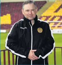  ??  ?? Diamond days Black brings experience from Airdrie’s senior team
Frustrated Eddie felt Motherwell Ladies lacked ambition