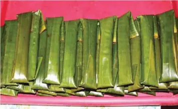 ??  ?? Palagsing looks as common as suman but with a distinct taste and texture, a must try for delicacy lovers.