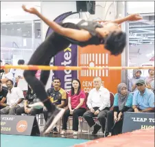  ?? — Bernama photo ?? Hannah (seated centre) at the Leap To The Stars 2024 High Jump Challenge at One Utama in Petaling Jaya.