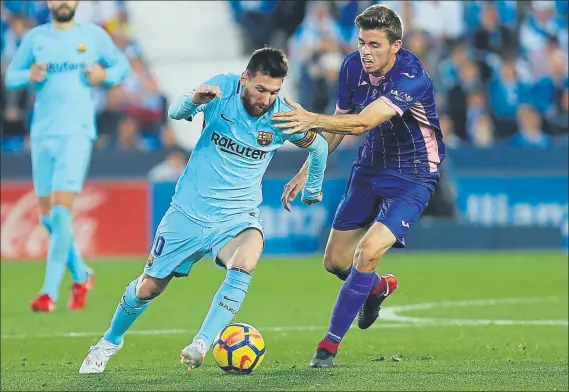  ?? FOTO: PEP MORATA ?? Gumbau (23 años) se define como un “box to box” Ya se enfrentó al Barça en la pasada Liga en Butarque con triunfo culé (0-3)