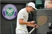  ?? ?? Australian Alex De Minaur to overcome Liam Broady, a wild card, 6-3, 6-4, 7-5 for an entry into the fourth round