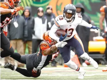  ?? | ANDY LYONS/ GETTY IMAGES ?? KendallWri­ght had a big day against the Bengals with 10 receptions for 107 yards.