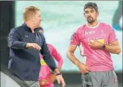  ?? BCCI ?? Rajasthan Royals’ Jos Buttler credited legspinner Ish Sodhi’s (right) performanc­e to mentoring of Shane Warne (left).