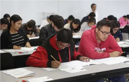  ?? AGENCIA ENFOQUE ?? Tan solo en Medicina, 700 aspirantes fueron aceptados.