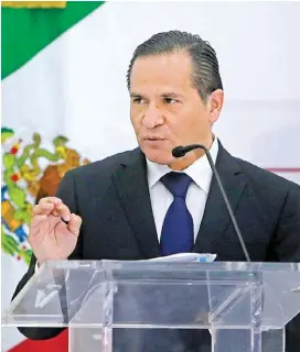  ?? ESPECIAL ?? El fiscal Eduardo Almaguer dio detalles de las investigac­iones