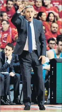  ?? FOTO: EFE ?? Svetislav Pesic, entrenador del Barça