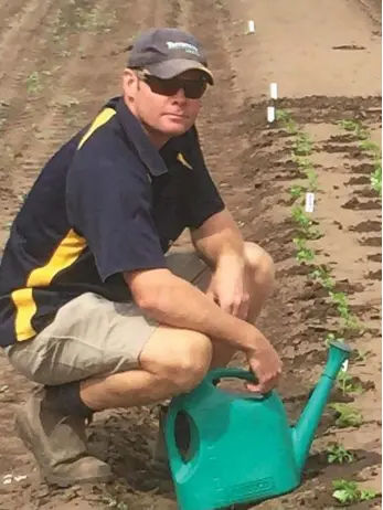  ?? PHOTO: CONTRIBUTE­D ?? GROWING CONCERN: Michael Sippel is concerned the Lockyer Valley needs only one more dry season to push it into drought.