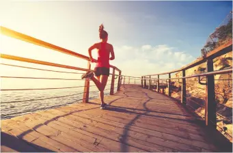  ?? GETTY IMAGES/ISTOCK PHOTO ?? Early-morning workout or quick-paced evening jog? Research seems to suggest your goals might play a role in choosing the best time of day to exercise.