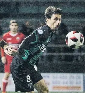  ?? FOTO: MIREYA LÓPEZ ?? Oskar Martín El delantero verdinegro suma siete goles esta temporada