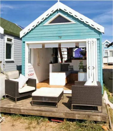  ??  ?? Now that’s rich: The cabin on Mudeford Spit in Dorset is the UK’s most expensive