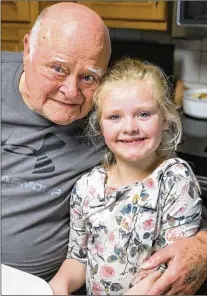  ?? COURTESY OF TANIA NIX ?? Hody Childress is shown with his great-granddaugh­ter Caroline Nix last year. Childress, who died on New Year’s Day, had been helping pay for strangers’ medication for the past 10 years.