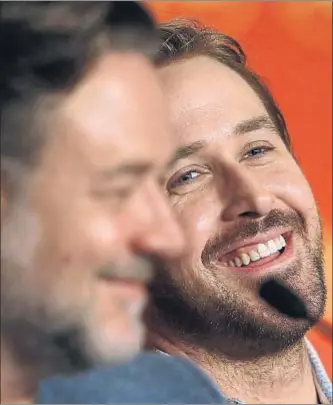  ?? JULIEN WARNAND / EFE ?? Russell Crowe y Ryan Gosling, ayer en su conferenci­a de prensa en Cannes