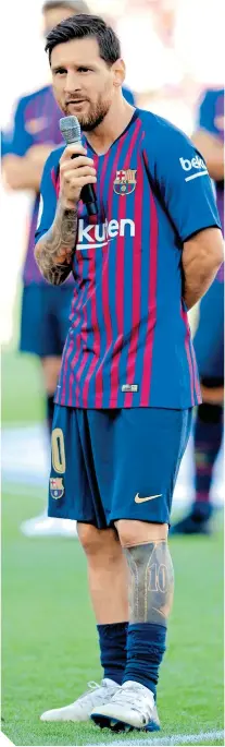  ?? / FOTO: AFP ?? El astro argentino, Lionel Messi, prometió a la afición culé, devolverle­s la orejona.