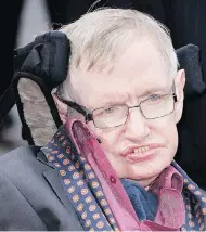  ?? JOEL RYAN / INVISION / THE ASSOCIATED PRESS ?? Shortly before his death, Stephen Hawking, shown in 2015, began compiling the answers to 10 fundamenta­l questions he was frequently asked by readers.