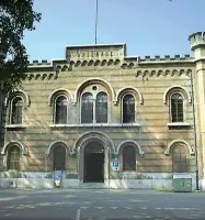  ??  ?? L’esterno Una veduta dell’Arsenale austriaco di Borgo Trento