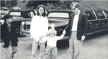  ??  ?? From left, Moses Farrow, Soon-Yi Previn, Dylan O’Sullivan Farrow and Woody Allen in Allen V. Farrow.