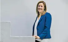  ??  ?? La aspirante presidenci­al Margarita Zavala anunció que hoy a las 14:00 horas emite un pronunciam­iento sobre la versión de su salida del PAN.