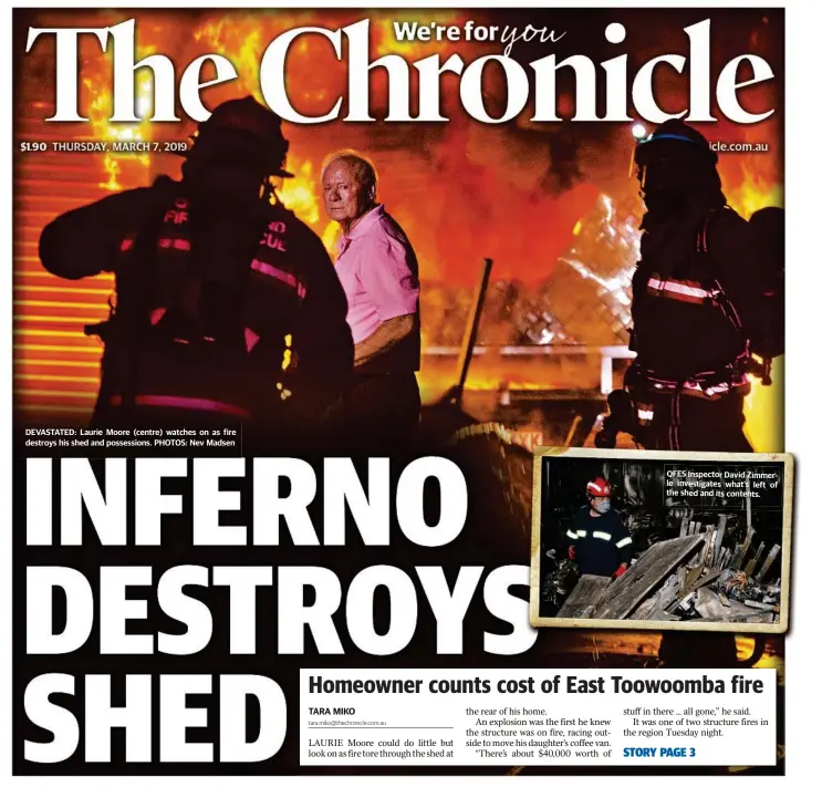  ?? PHOTOS: Nev Madsen ?? DEVASTATED: Laurie Moore (centre) watches on as fire destroys his shed and possession­s.