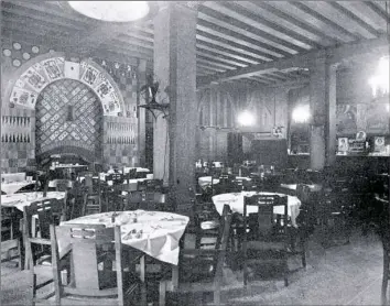  ?? Lee, Edward B. “The Work of Edward B. Lee, Architect.” New York: Architectu­ral Catalog Co., 1926 ?? This is how the Grille Room of the Americus Club, located in the Pitt building, looked when the building opened in 1918.