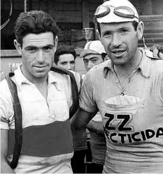  ??  ?? Ruiz (left) with rival Dalmacio Langarica who inished fourth at the 1948 Vuelta