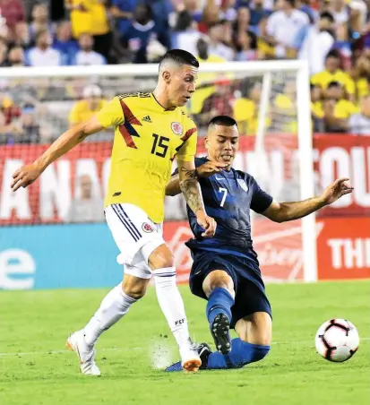  ?? FOTO ?? El paisa Mateus Uribe, jugador del América de México, demuestra experienci­a en el selecciona­do colombiano. Ante Estados Unidos exhibió buen complement­o con Wílmar Barrios.