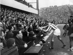  ??  ?? Stanley Matthews had a near-vegetarian diet (Getty)