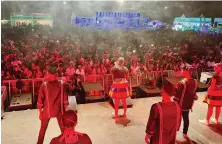  ?? ?? Ndlovu Youth Choir performs at the Stanbic Jacaranda Music Festival