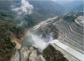  ?? FOTO E. VANEGAS ?? La sanción se debe a la excavación de un túnel no contemplad­o en la licencia ambiental. Imagen de febrero 2019.