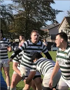  ??  ?? Dan Mannion awaits the feed into the lineout.