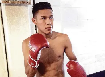  ?? Peter Lim / For the Chronicle ?? Undefeated Houston featherwei­ght Miguel Flores, 24, hopes to raise his status in the boxing ranks against Ryan Kielczwesk­i Friday night.