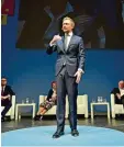  ?? Foto: dpa ?? Ganz groß auf dem blauen Punkt: FDP Chef Christian Lindner.