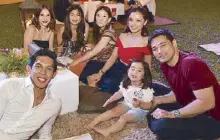  ??  ?? Thirdy Ravena, Christiana Collings, Heaven Peralejo, Kimi Yap, Sarah Carlos, Scarlet Snow Belo, Dr. Hayden Kho