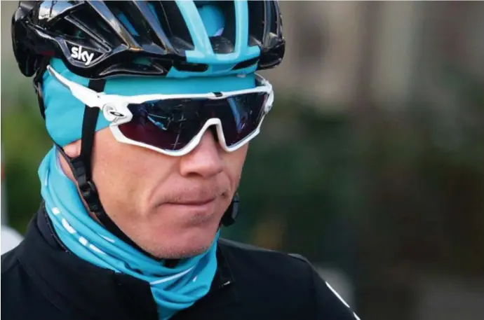  ?? © Enrique Calvo/photo news ?? Reglementa­ir mag Chris Froome starten in de Ruta del Sol, maar voor iedereen – inclusief hemzelf – was het beter geweest dat niet te doen.