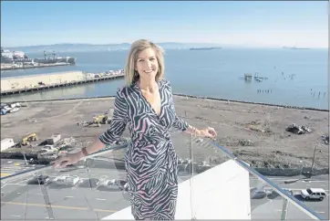  ?? KARL MONDON — STAFF PHOTOGRAPH­ER ?? Sheena Way, the vice president of content and programmin­g for Chase Center, looks over progress on the developmen­t of Bay Front Park in San Francisco on Nov. 11.