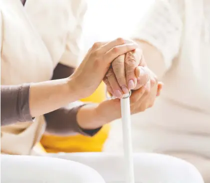  ?? GETTY IMAGES/ISTOCK ?? Alice Lukacs has joined a new community of cane users with her latest fashion accessory, which is becoming a supportive friend.