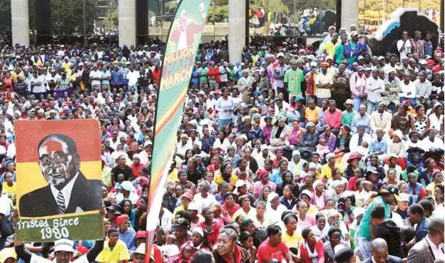  ?? Photo: Reuters ?? Thousands of supporters of the ruling party Zanu PF gather outside the party headquarte­rs yesterday to show support for President Robert Mugabe following a wave of anti-government protests over the last two weeks in Harare, Zimbabwe.