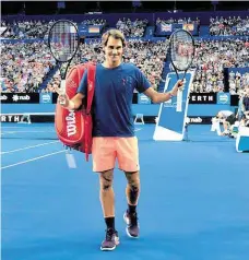 ?? Roger Federer se během zdravotní pauzy propadl v žebříčku ATP na šestnáctou pozici. Nyní se v rámci Hopman Cupu vrací. FOTO HOPMAN CUP ?? Návrat legendy.