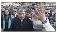  ??  ?? Élu sans interrupti­on depuis , Rafael Correa (ci-dessus hier à Quito) va-t-il laisser le pays entre les mains de son dauphin, Lenin Moreno? (Photo MaxPPP/EFE)
