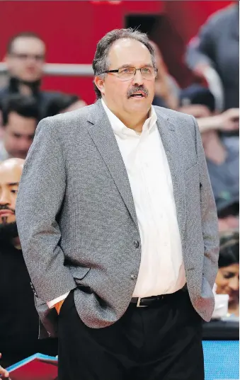  ?? PAUL SANCYA/THE ASSOCIATED PRESS FILES ?? Stan Van Gundy, who will not be returning as head coach of the Detroit Pistons, had one year remaining on a five-year deal for US$35 million that he signed in May of 2014.