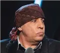  ?? (Lucas Jackson/Reuters) ?? STEVEN VAN ZANDT holds his award after being inducted into the Rock and Roll Hall of Fame at a Brooklyn, New York ceremony in 2014.