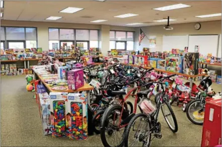  ?? SUBMITTED PHOTO ?? Members of the community were able to choose from the hottest items this holiday season from bikes to board games at TCHS Pennock’s Bridge.